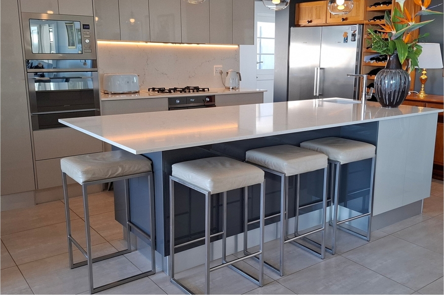 2 Bedroom Property for Sale in Whale Rock Western Cape